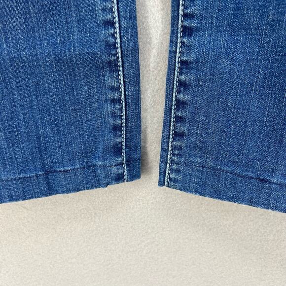 Levi's Jeans Women's 16 Blue Classic Mid Rise Skinny Preppy Normcore Mom Jeans - Picture 6 of 14